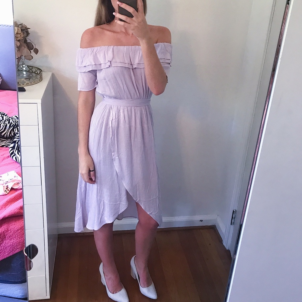 Purple dress‎